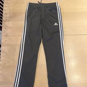 Like New Boys XL Adidas pants